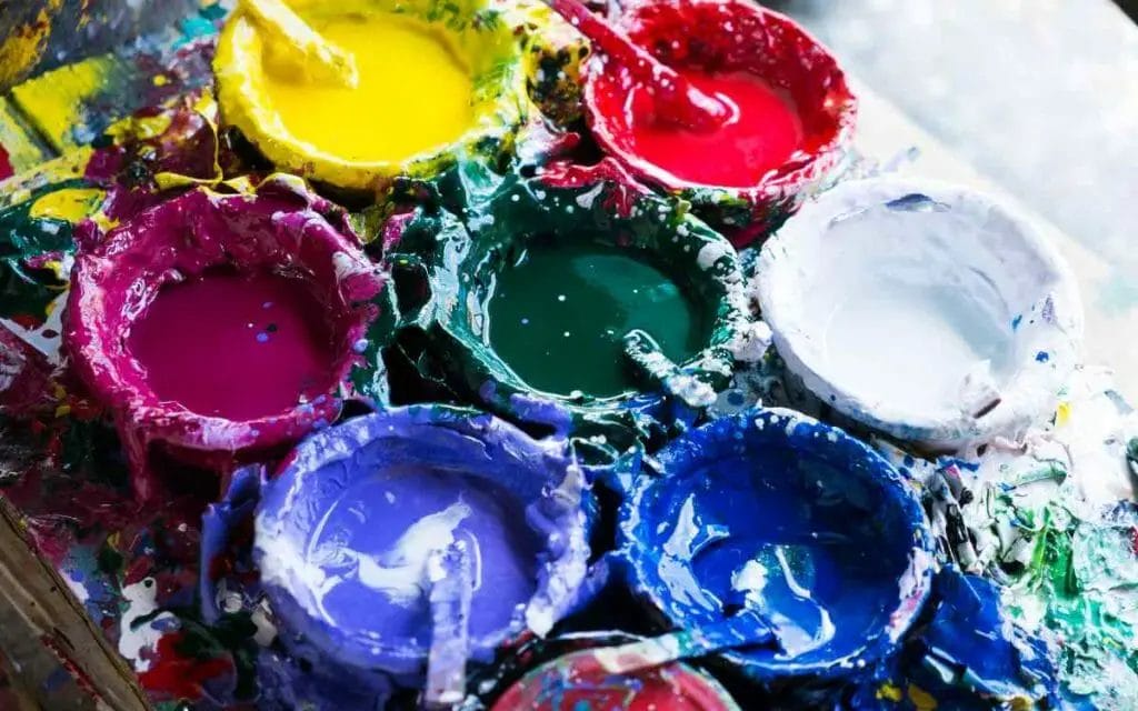 How to Soften Hard Acrylic Paint? [Pro Tips] CraftersMag