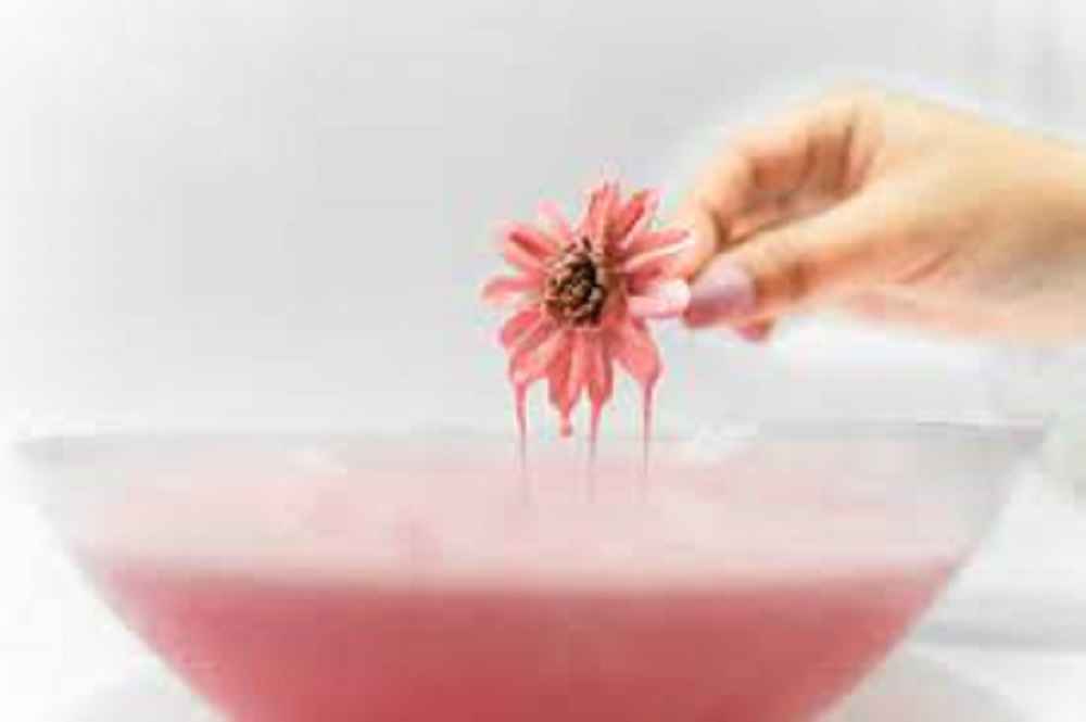 Can You Paint Fake Flowers With Acrylic Paint?