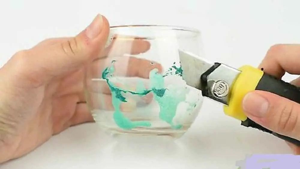 How To Clean Dried Acrylic Paint Off Stencils?