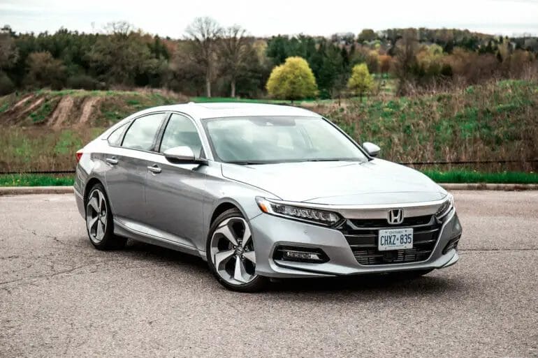 how much does it cost to paint a honda accord
