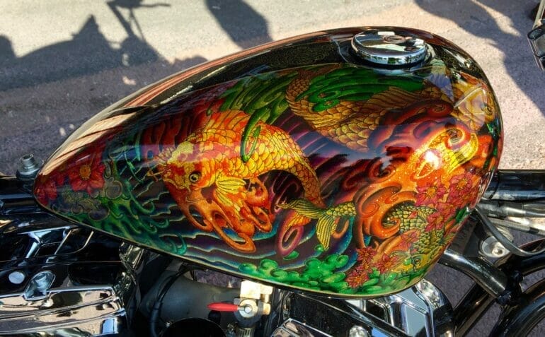 how much to paint a motorcycle tank
