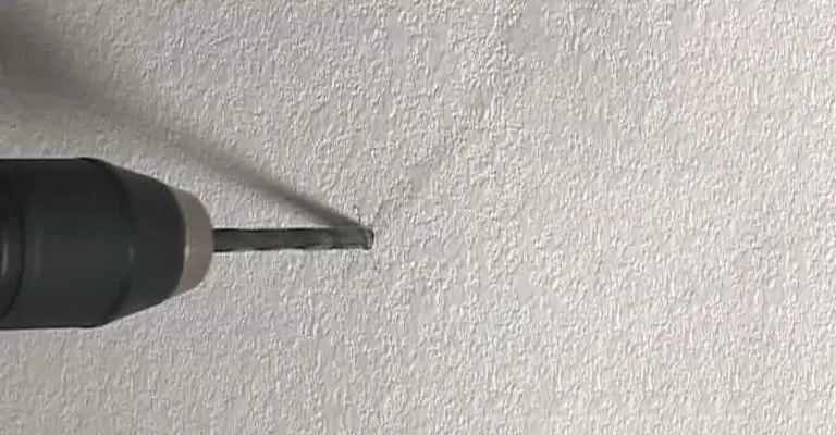 how to drill acrylic sheet without cracking
