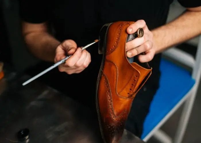 How To Seal Acrylic Paint On Leather Shoes? CraftersMag